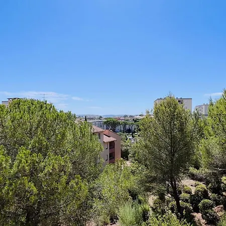 Haven Of Peace With Balcony In Apartment