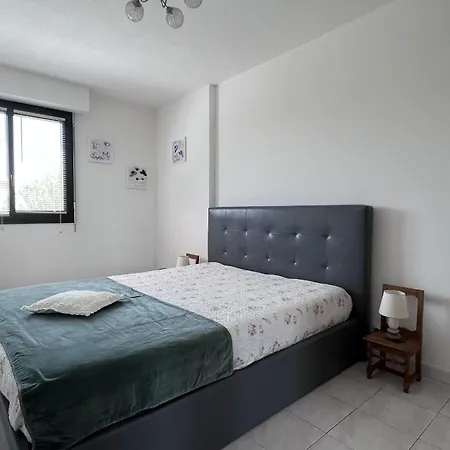 Haven Of Peace With Balcony In *